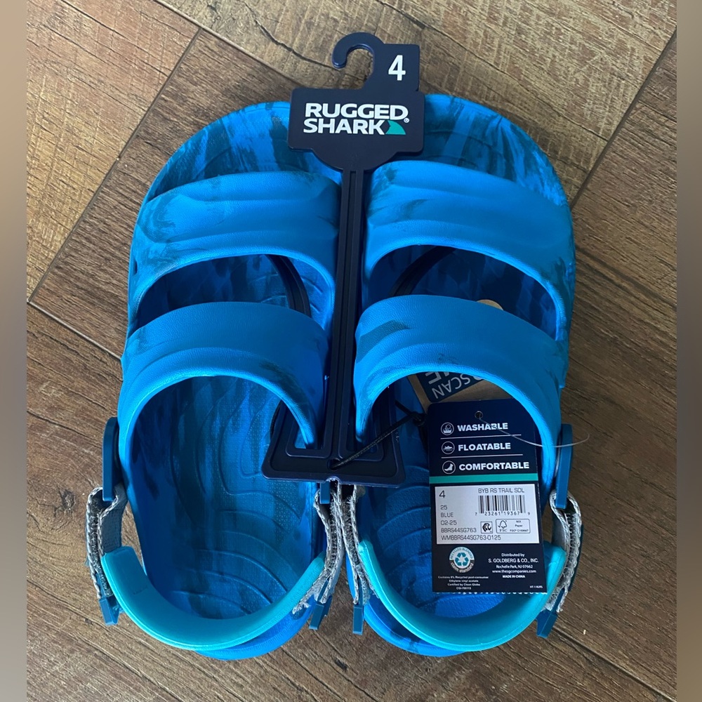 NWT Kids Rugged Shark Blue Sandals